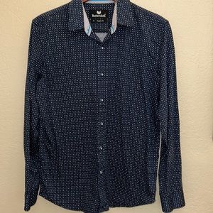 Men’s ButterCloth navy blue triangles long sleeve shirt size medium regular fit.